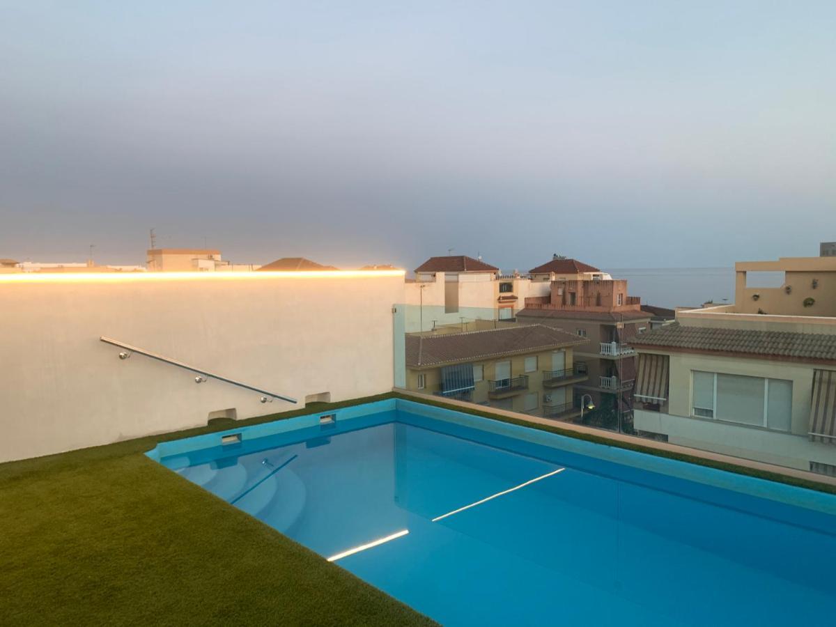 Neptuno Con Piscina A 50 Mt De La Playa Appartement *